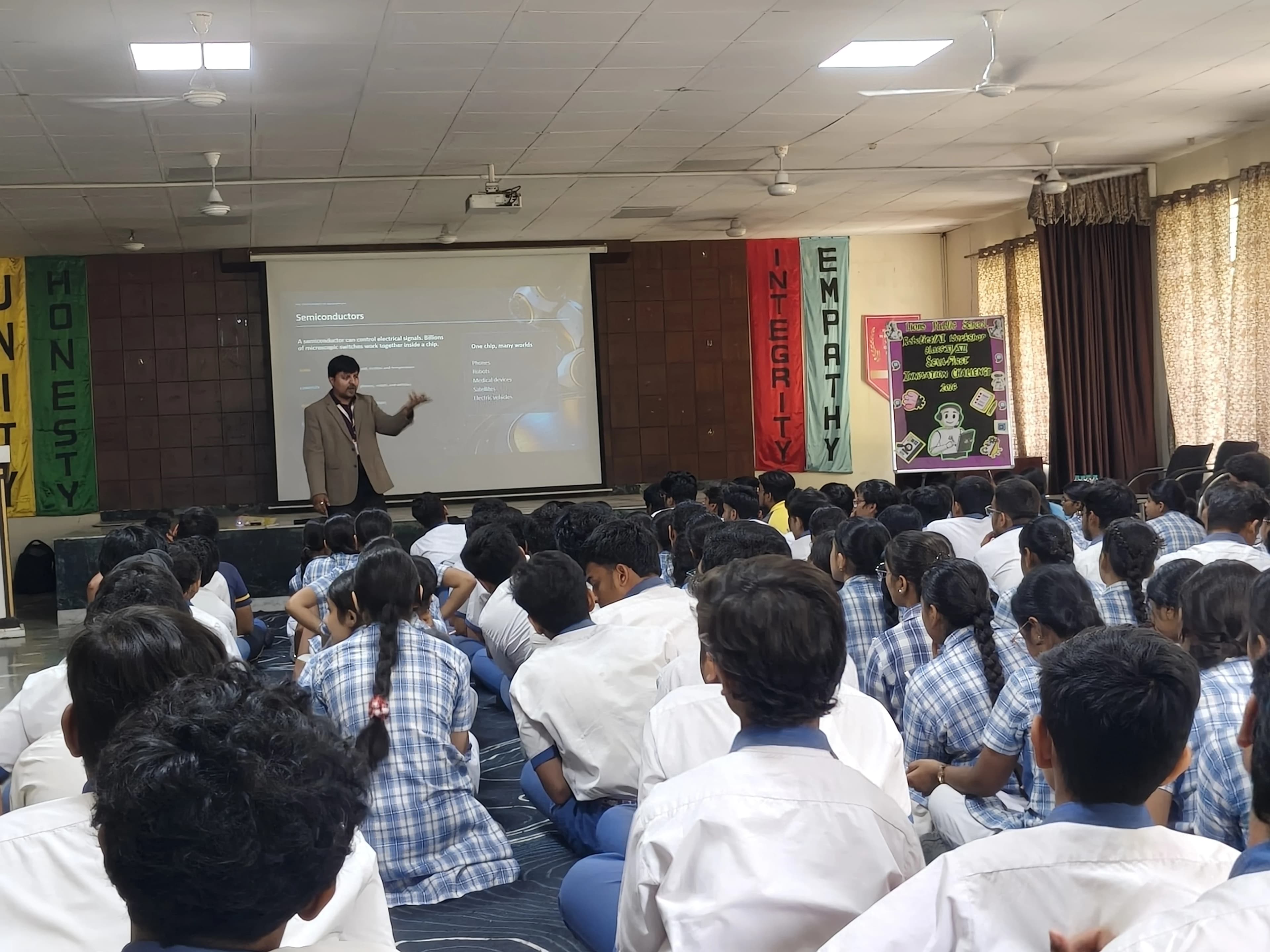 Students attending a practical data, AI, semiconductor and core electronics workshop at Lions Public School. photo 3